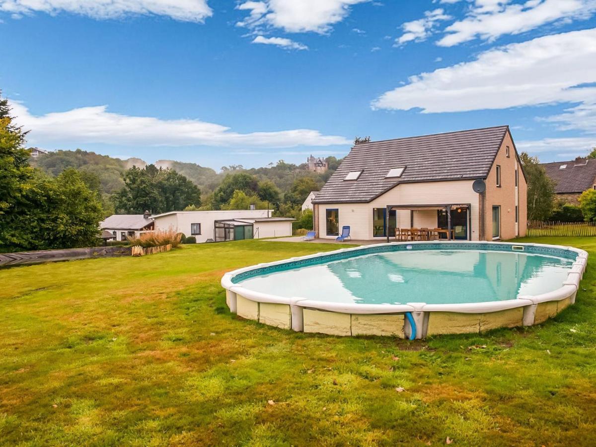 Splendid Villa In Sart Jalhay With Swimming Pool Nivezé الغرفة الصورة